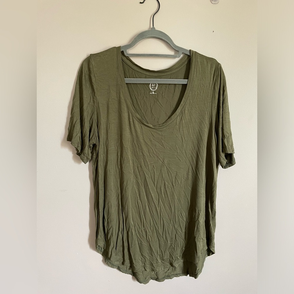 Maurice’s 24/7 tee